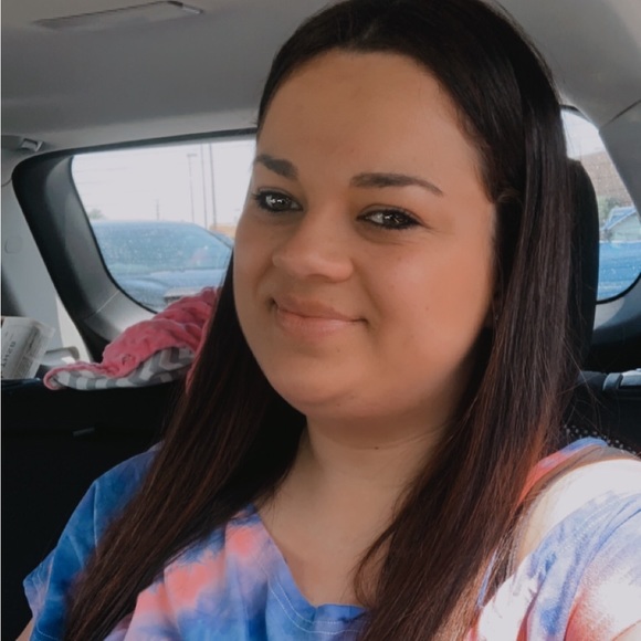 Meet your Posher, Shanice - Picture 2 of 2